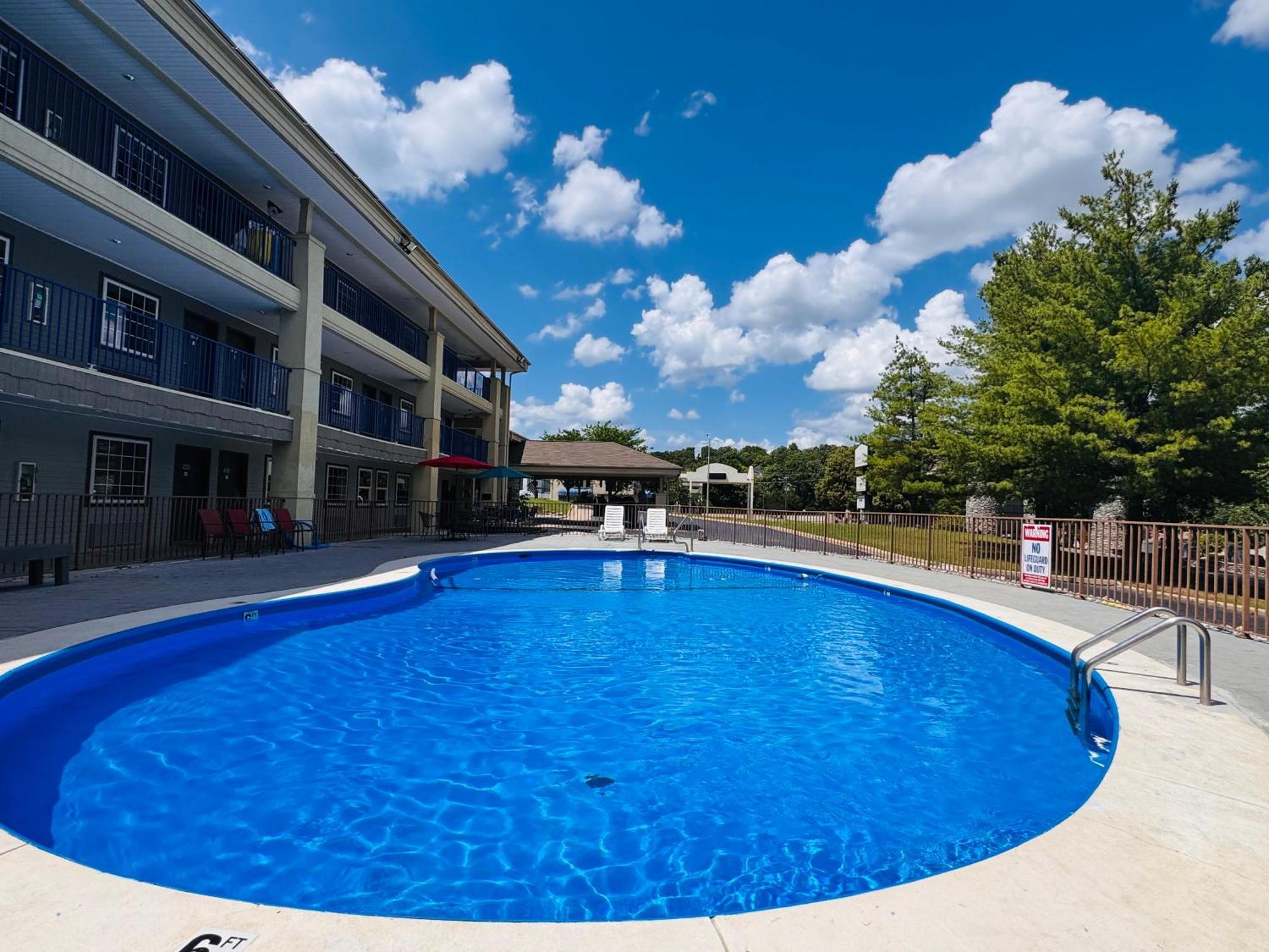 Wander Hotel Branson